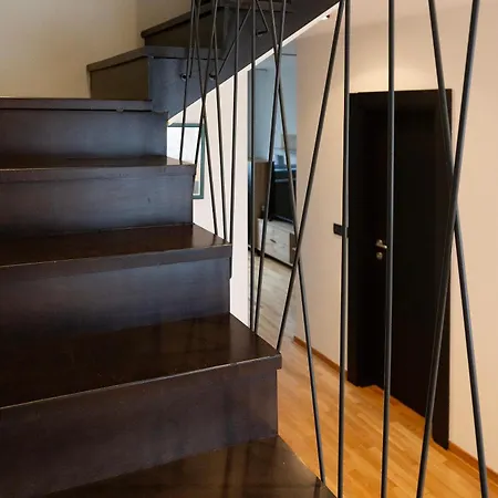 Lägenhet Charming Duplex In Belgrad